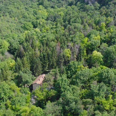 Крушун - Единствена На Метри От Водопадите, Krushun - The Only Stay Just Meters From The Waterfalls Krushuna Eksteriør bilde
