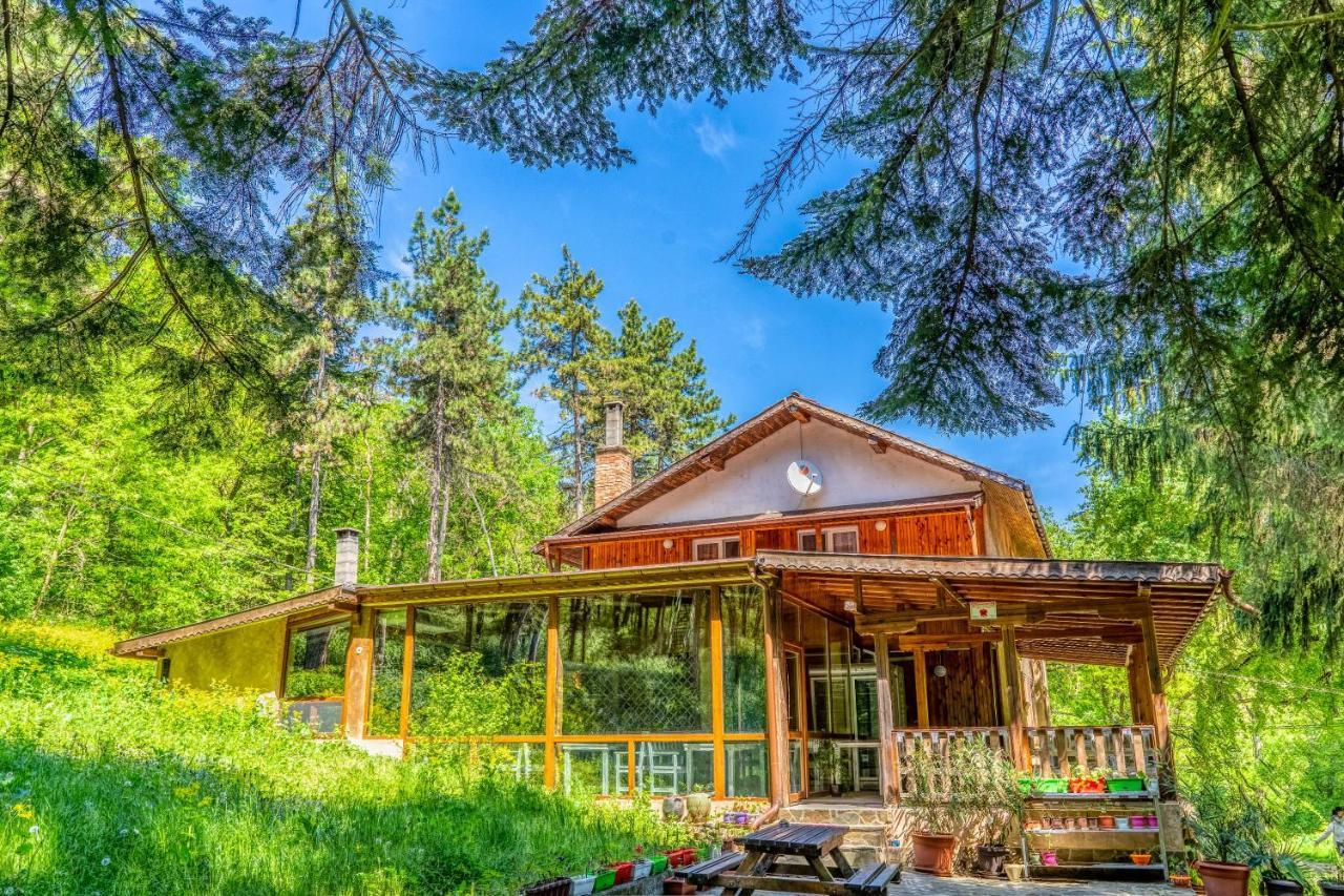 Крушун - Единствена На Метри От Водопадите, Krushun - The Only Stay Just Meters From The Waterfalls Krushuna Eksteriør bilde