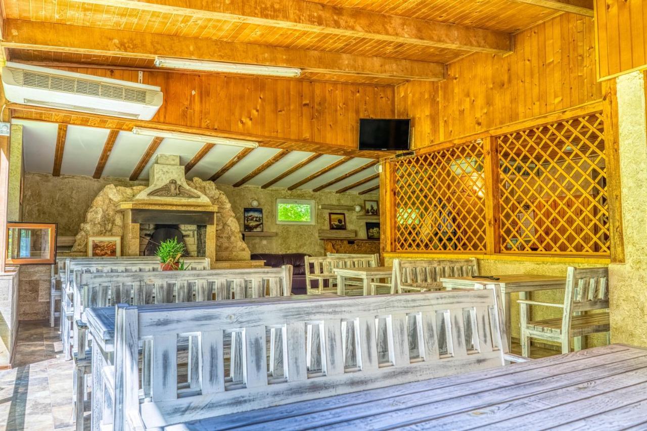 Крушун - Единствена На Метри От Водопадите, Krushun - The Only Stay Just Meters From The Waterfalls Krushuna Eksteriør bilde